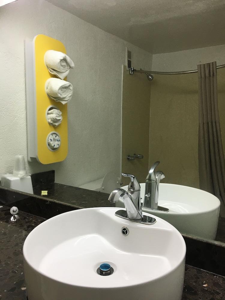 Days Inn Melrose Park/O'Hare South Exteriör bild