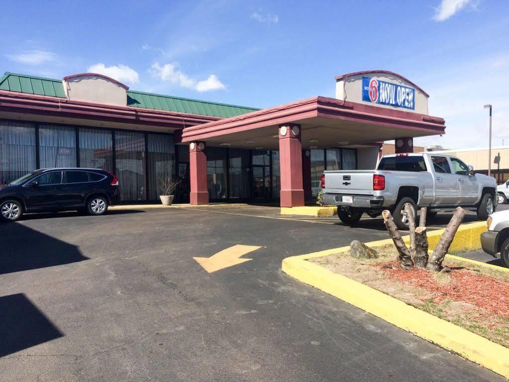 Days Inn Melrose Park/O'Hare South Exteriör bild