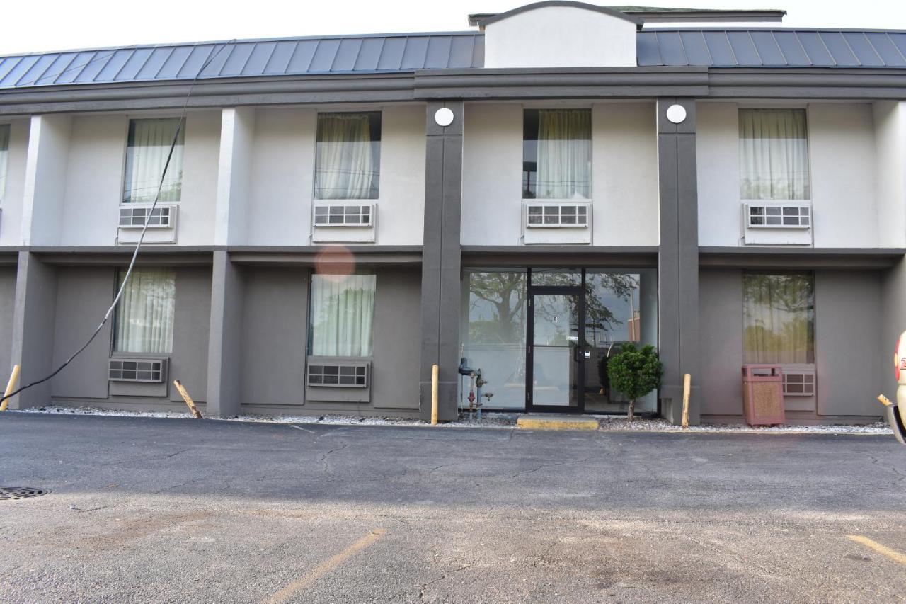 Days Inn Melrose Park/O'Hare South Exteriör bild
